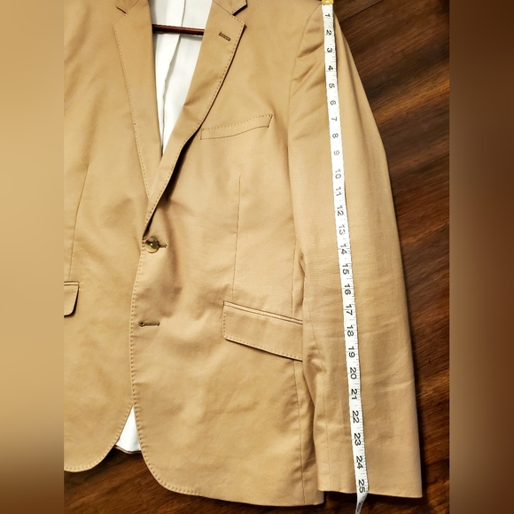 Tan Cotton Sport Coat - "Saville Row" Co. - 42R - Picture 9 of 9